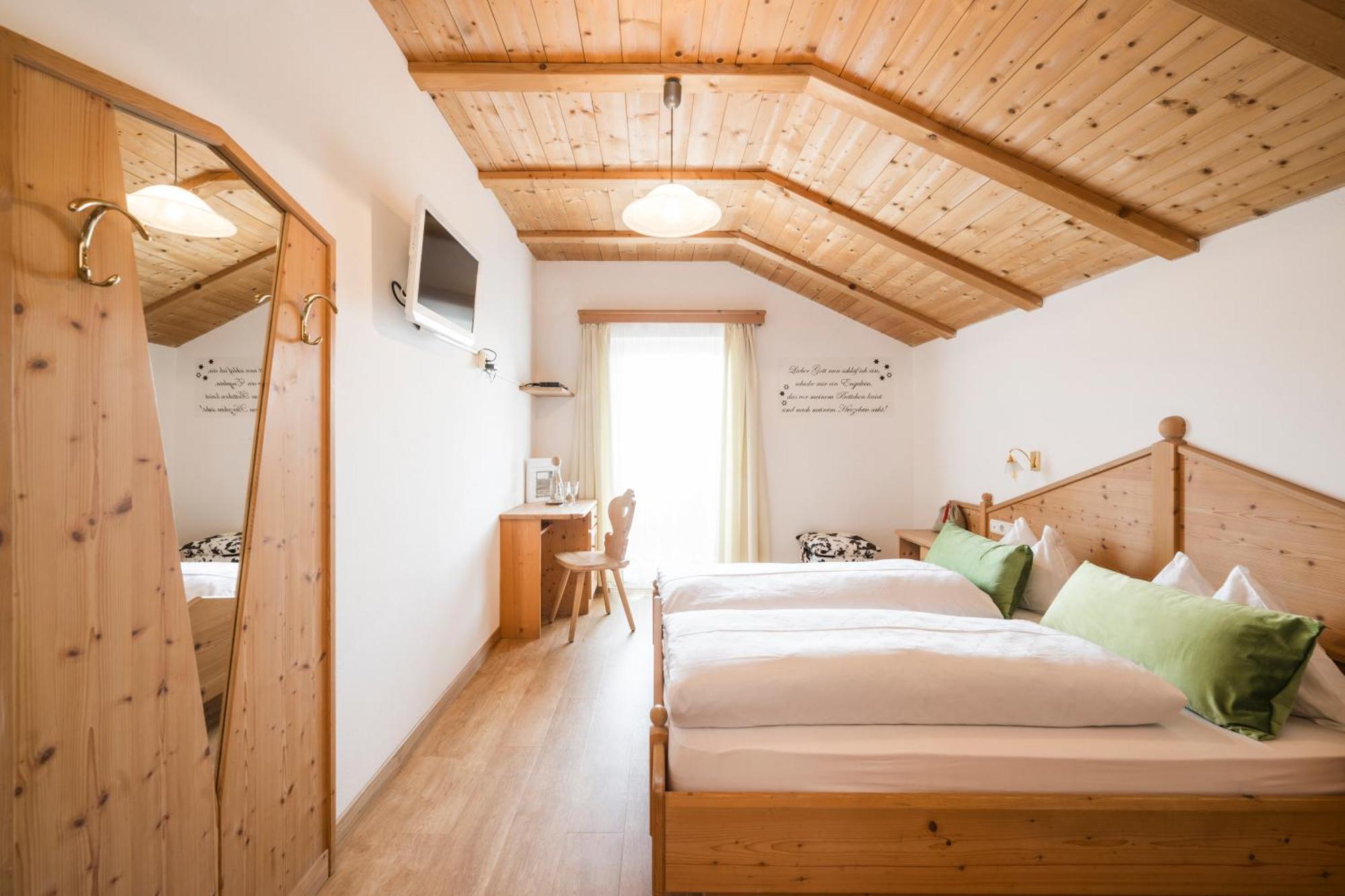 Boutique Pension Erlacher - Adults Only Villandro Dış mekan fotoğraf